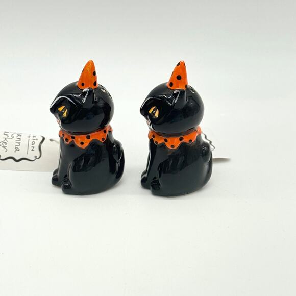 Johanna Parker Black Cat Salt and Pepper Shakers Set Grinning Jack Halloween New - Picture 2 of 7